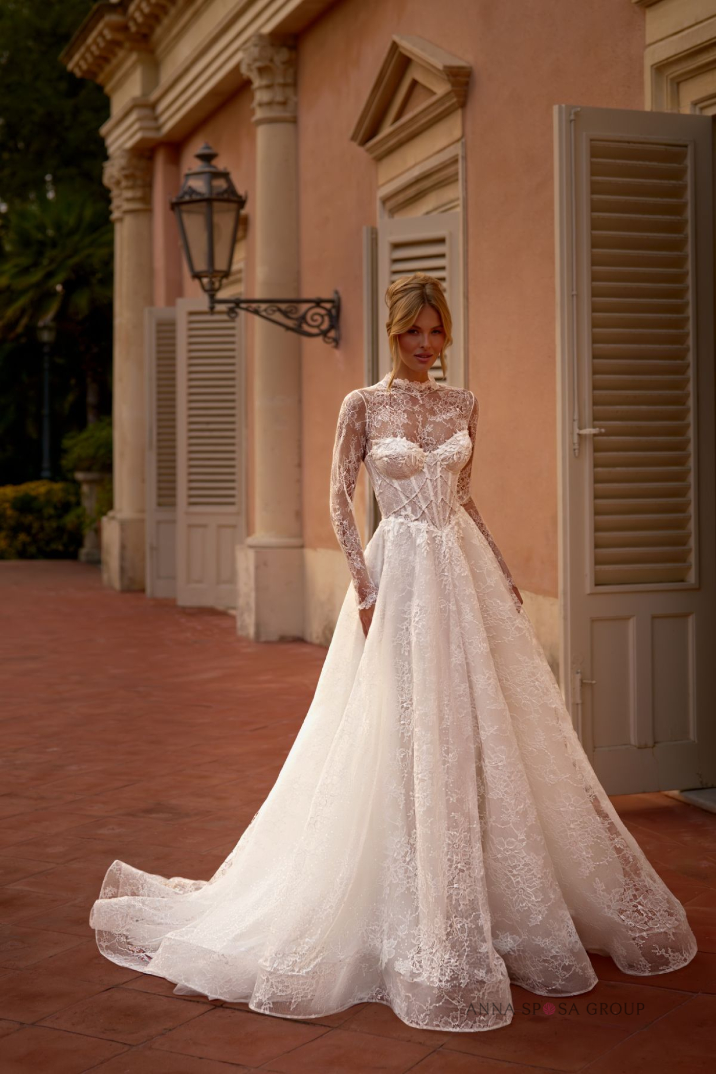 Saját ruhám - Lazurina