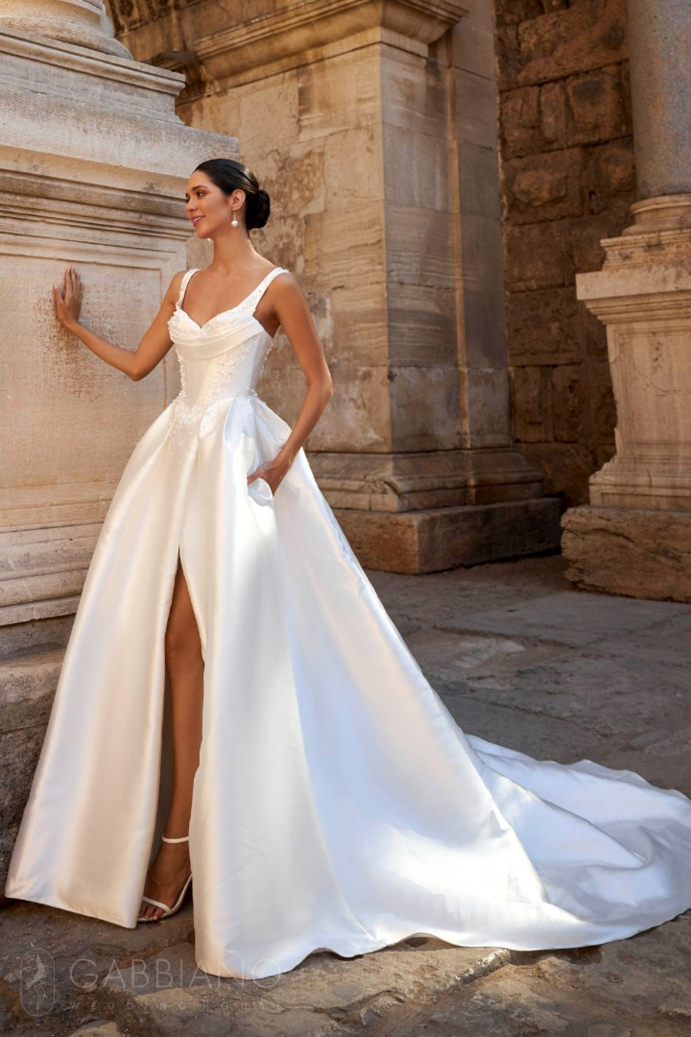 Saját ruhám - Dzhuliya