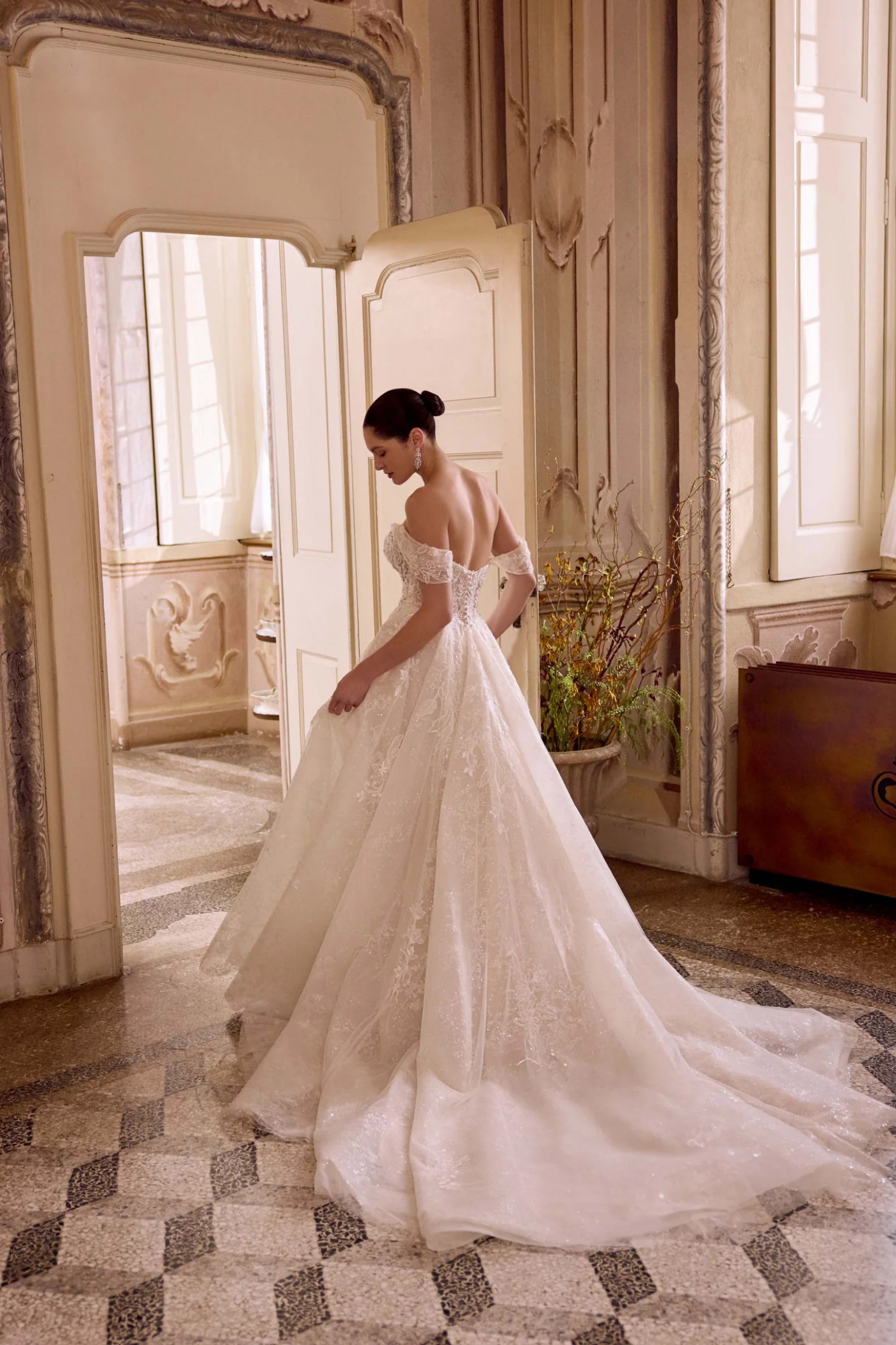 Justin Alexander - Leilani